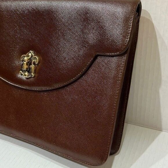 Elegant Brown Clutch Evening Bag. Gold Design Closure. No Name or Markings. - Picture 3 of 12